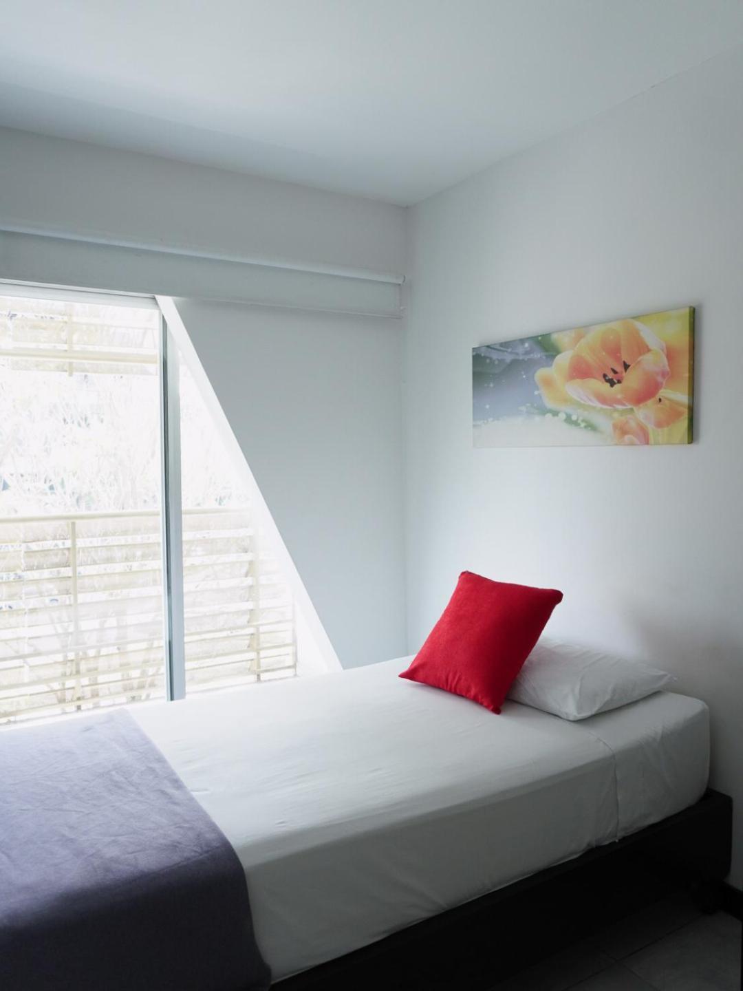 Depeapan Hotel Cali Luaran gambar